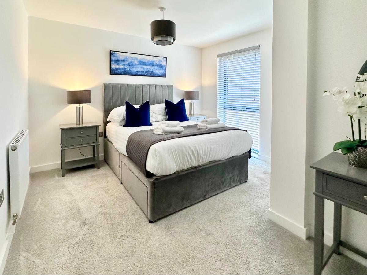 Icona Luxury Apartment With Minster Views & Allocated Parking 요크 외부 사진