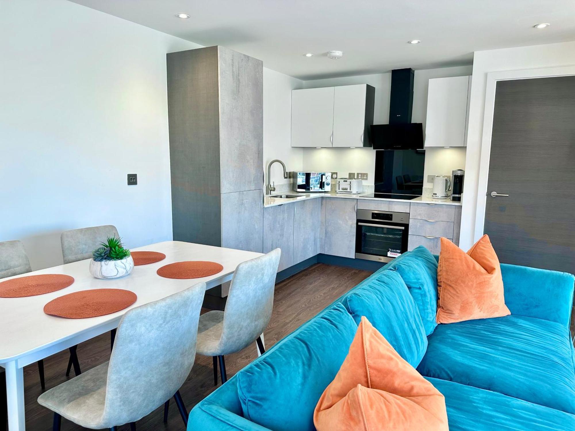 Icona Luxury Apartment With Minster Views & Allocated Parking 요크 외부 사진